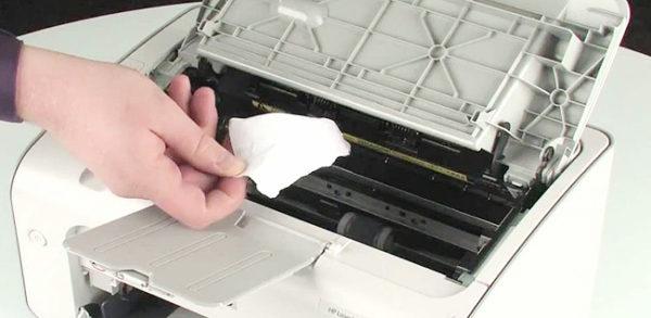 Как извлечь из принтера замятую и порванную бумагу