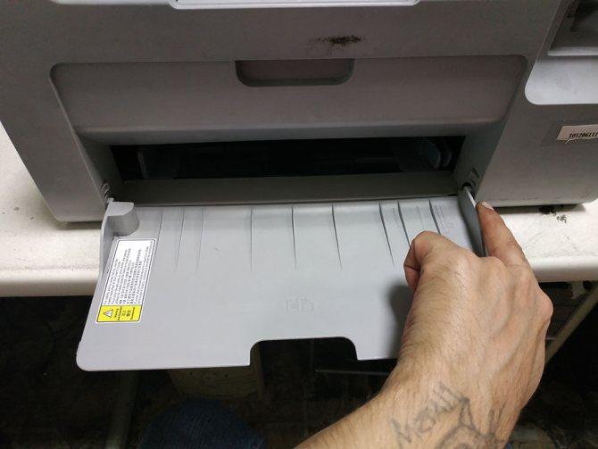 Что делать если принтер не захватывает бумагу canon lbp6020b