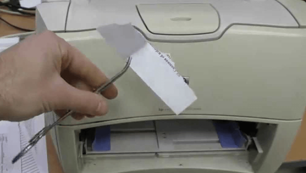 Почему принтер жует бумагу возможные причины самсунг